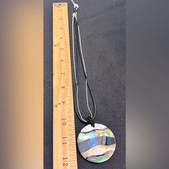 Abalone or MOP Multicolor Pendant Necklace Sterling Chain Beach Statement Gift - Picture 10 of 16